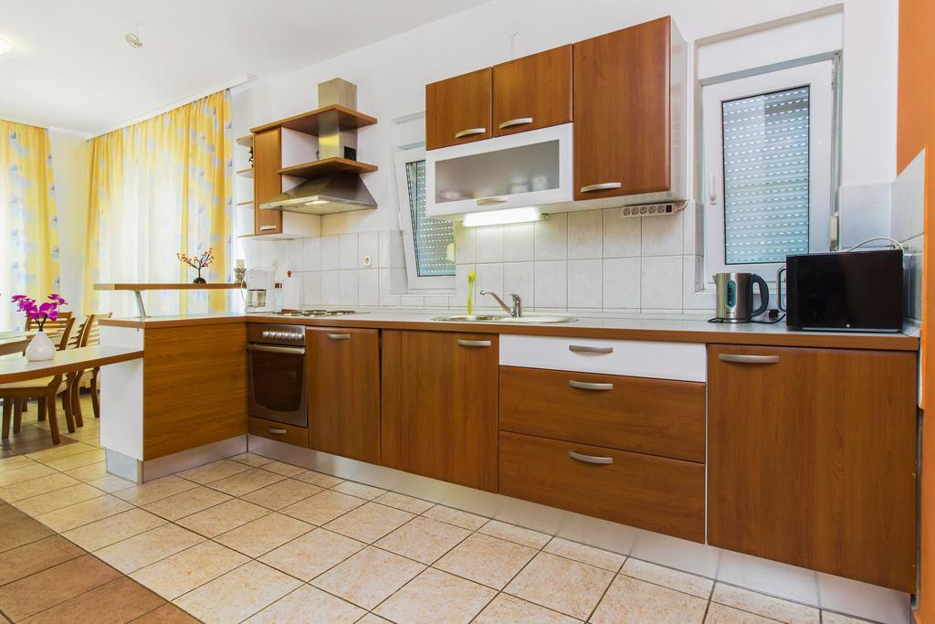 Vila Jadranka Vodice Esterno foto
